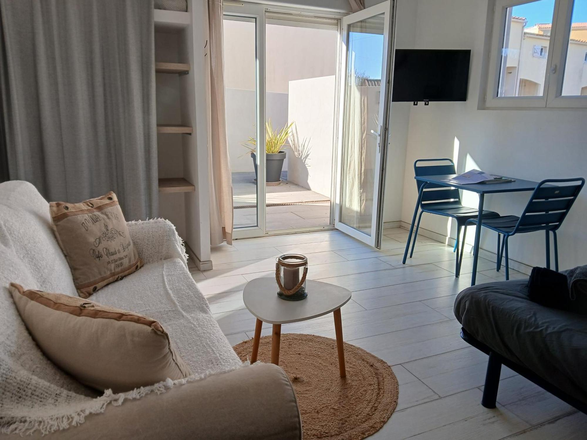 Maison Basalte Agde Exterior photo