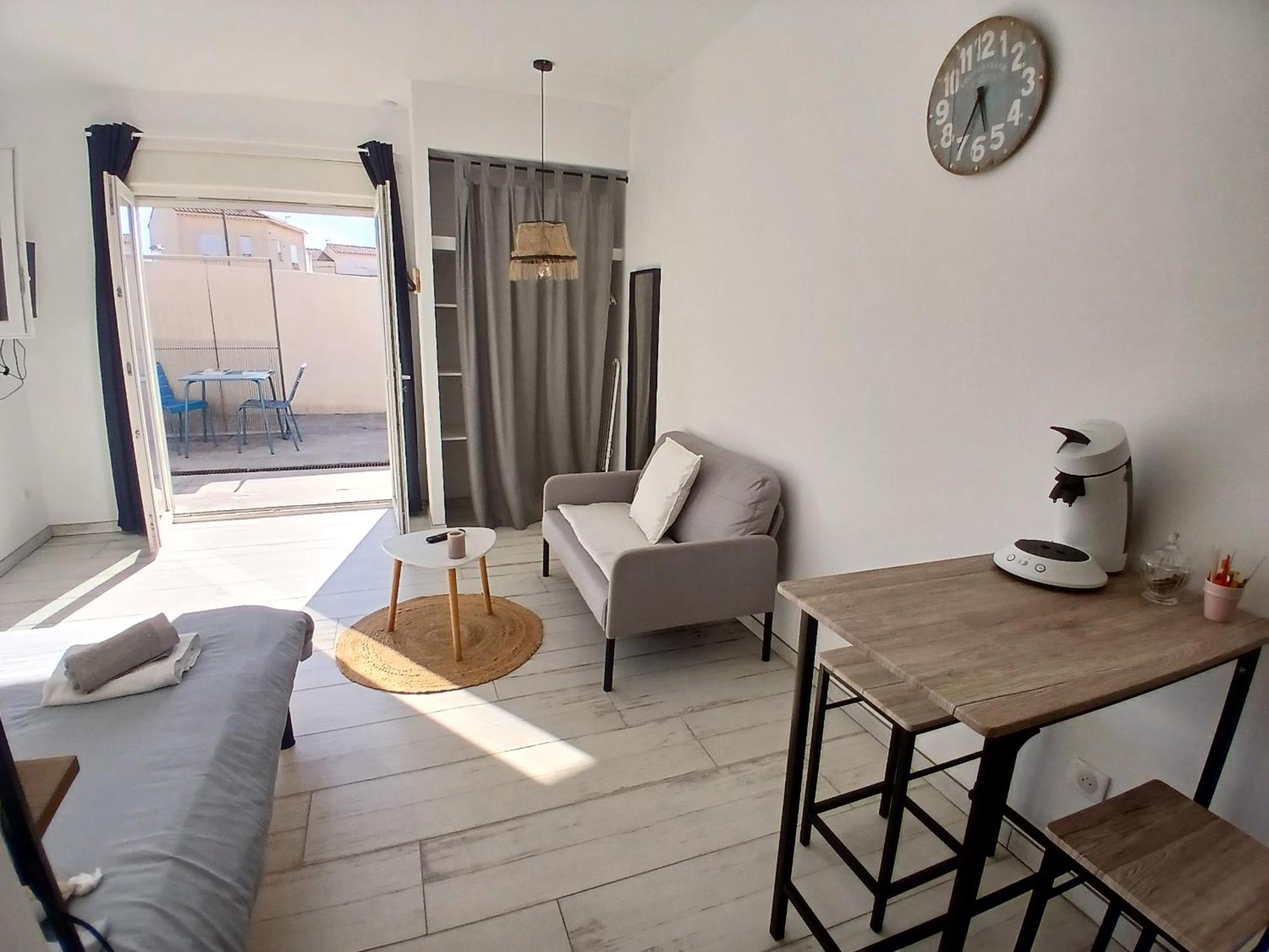 Maison Basalte Agde Exterior photo